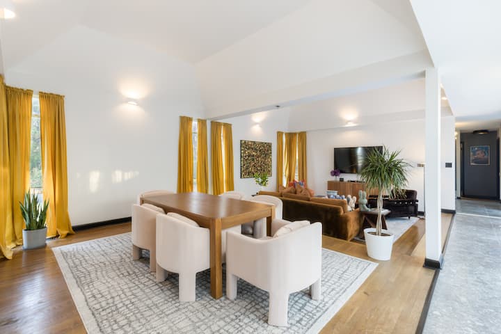 Mid Century Modern By Ron David - Largo, MD