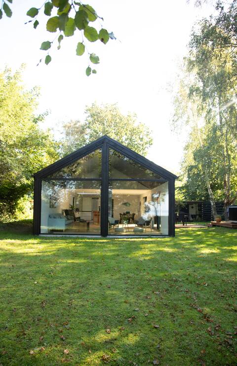 Newly built wellness cottage close to the water