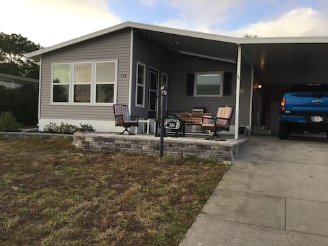 Relaxing House in The Villages