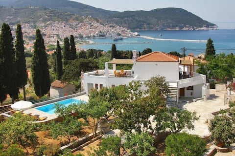 Villa Orange Skopelos , lux quiet view in the port