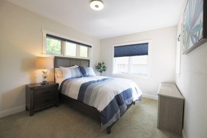4BR Smart Home | Near Airport&Stanford G#41100 gallery image 4