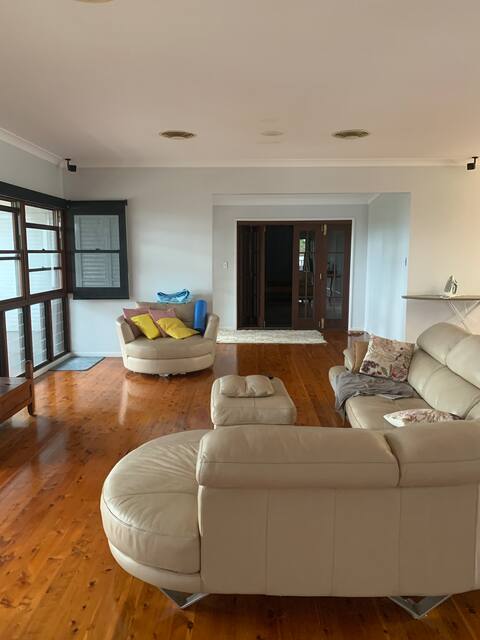 Seaview Retreat