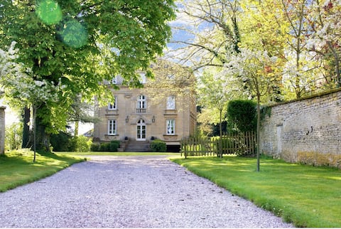 Château de Chambois • Park • Families • Seminars