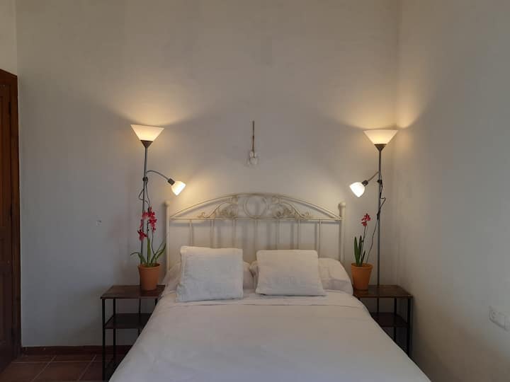 Cama no quarto "Madreselvas ".