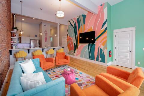 Downtown Luxury Loft | 13-Ft Ceilings | Walkable