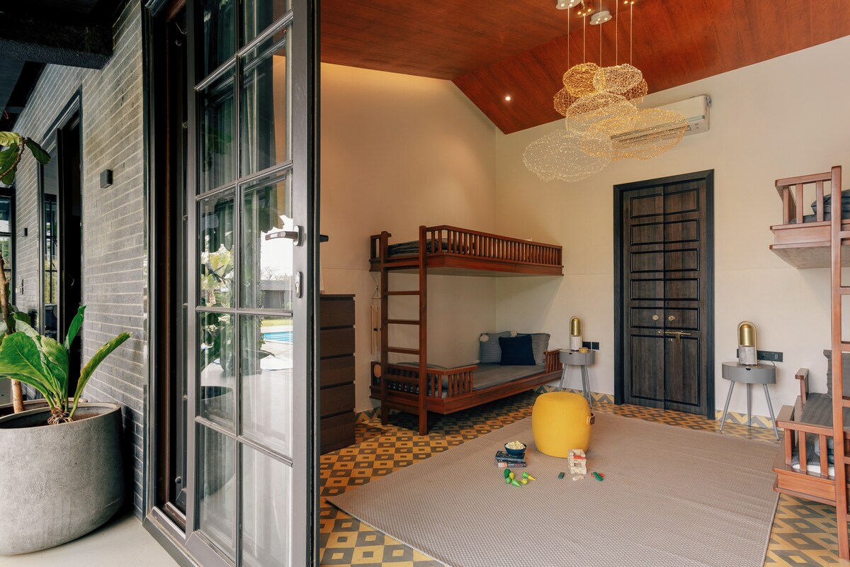 საძინებელი 1