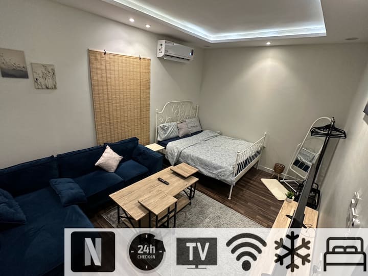 Self checkin Studio ALAqiq 13 شقة العقيق Houses for Rent in Riyadh