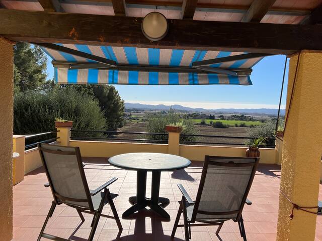 Beautiful Villa with lovely views gallery image 4