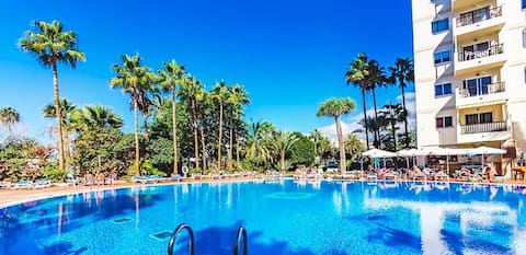 Playa De Las Americas cool apartment 6 pax