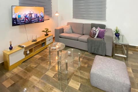 Cozy Apart! Fast WIFI / Air Con/ Cocina Full!