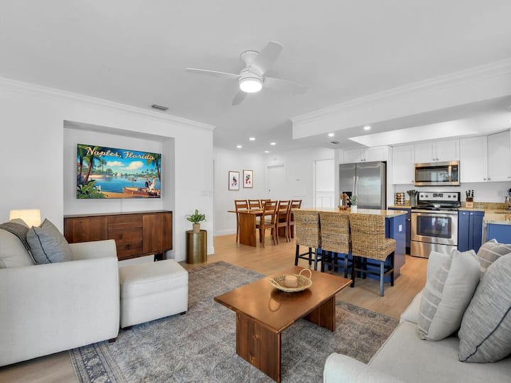 Vanderbilt Beach Oasis New Pool & Dog Friendly Houses for Rent in