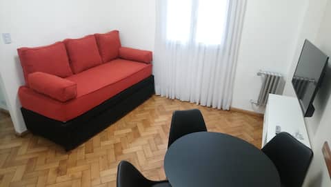 Popular Airbnb listing: Window to the Obelisk in Buenos Aires in San Nicolás