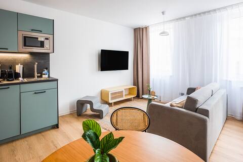 limehome Villach Hauptplatz | One-Bedroom Suite