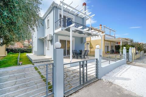 Nik-Ntin Villa Deluxe