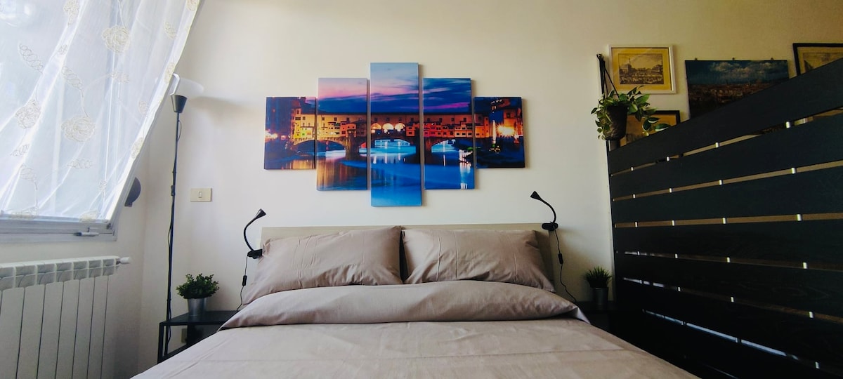 Kitanda cha watu wawili 