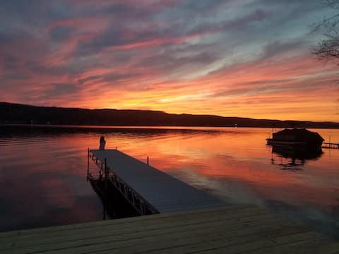 Eagle's Cove on Lamoka, lake stay for wine & brews