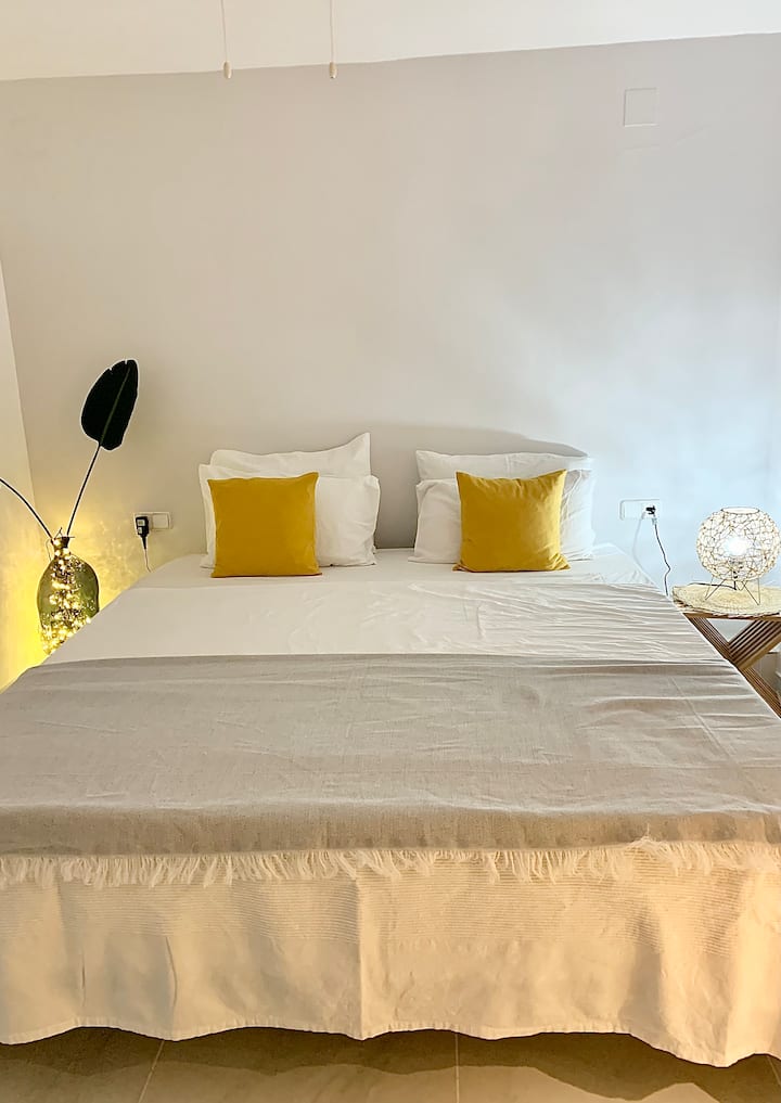 غرفة النوم 1