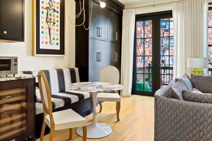 South End Stunner/walk to Head of the Charles gallery image 4