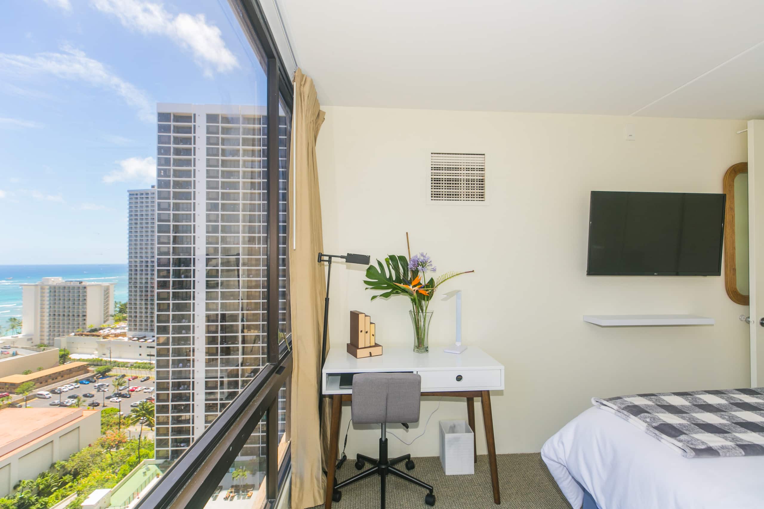 Oceanvw, walk 2 beach, $0 cleaning & park, kitchen - Image 30