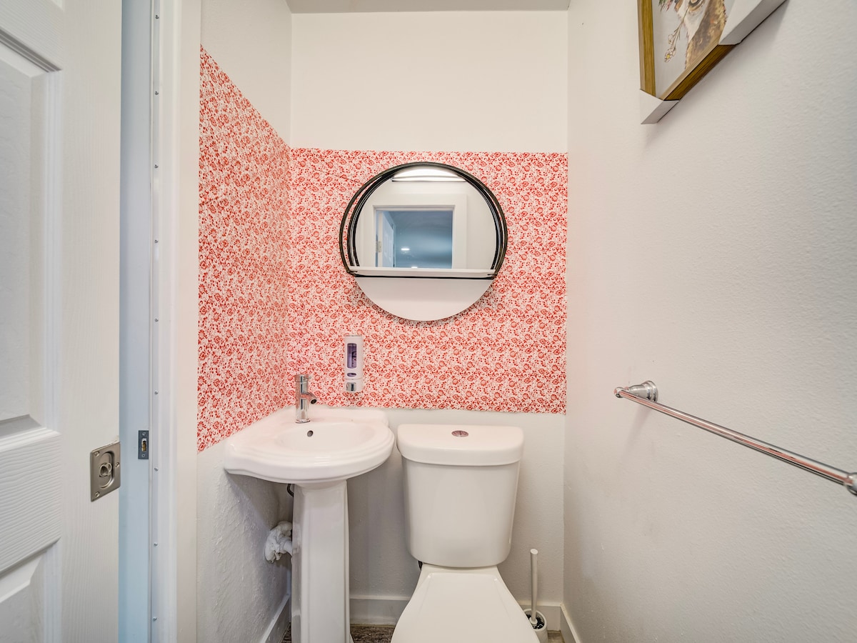 Cozy Tiny Home Green - Tiny houses for Rent in Rhome, Texas