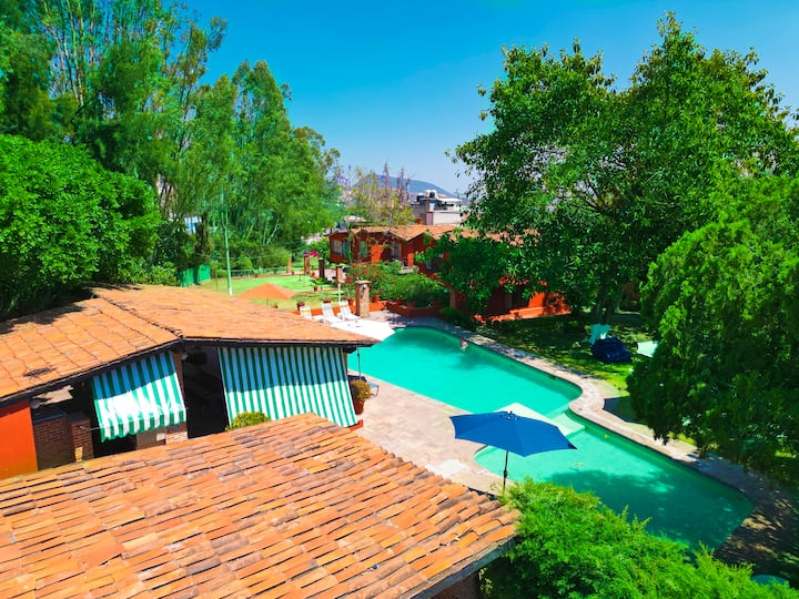 Villa para 10 con alberca Houses for Rent in Ixtapan de la Sal