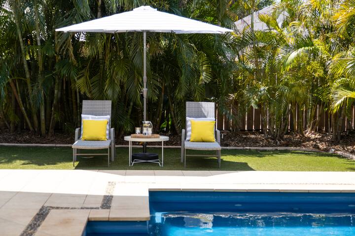 Indigo gallery image 3