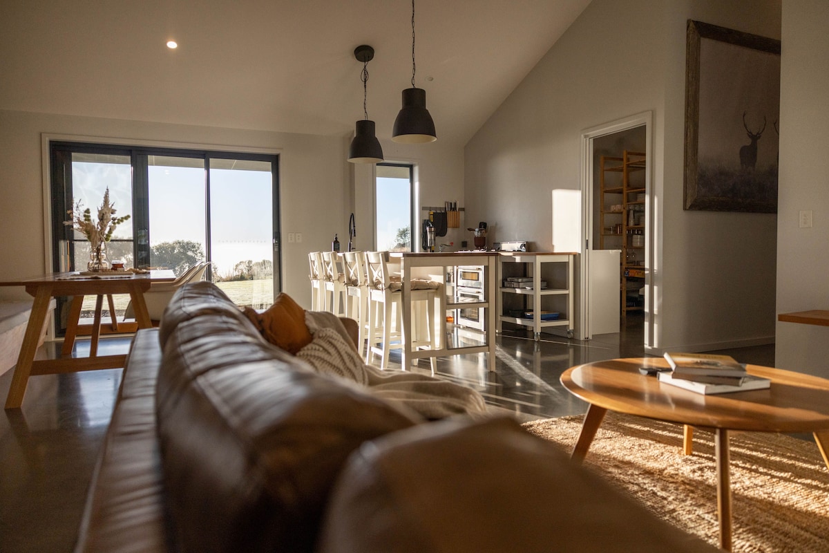 Top performing Airbnb: Holiday home for family/friends in Snowy Monaro Regional Council