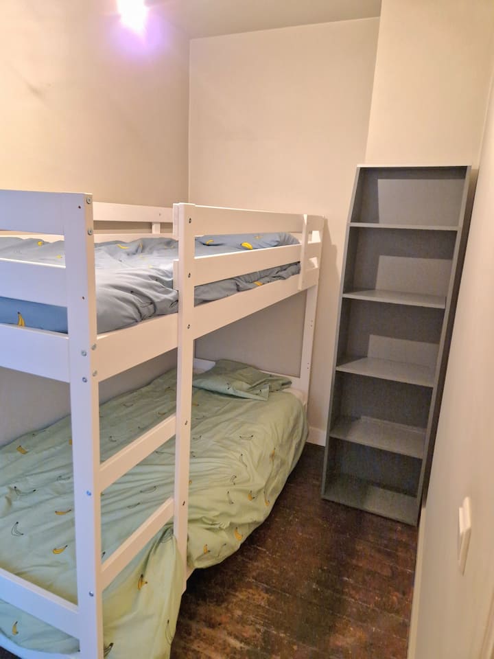 საძინებელი 2