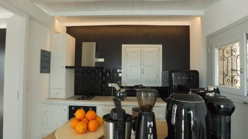 Kaparia house gallery image 3