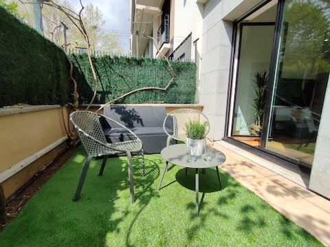 Cocon familial SAUNA parking Paris direct