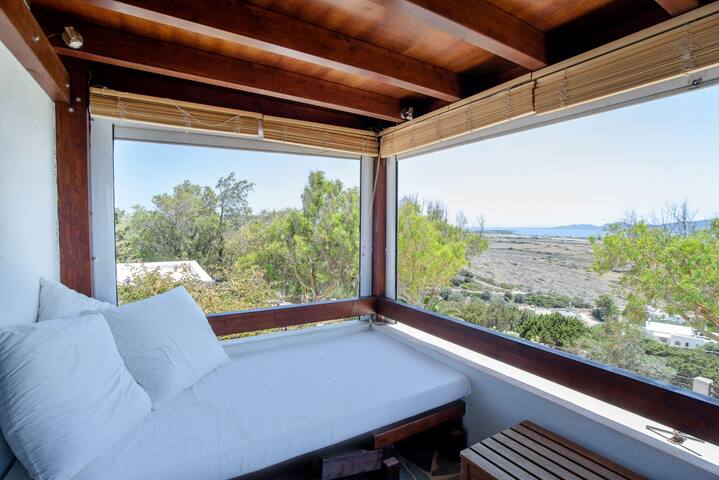 Marble Villa, secluded pool and total privacy gallery image 5