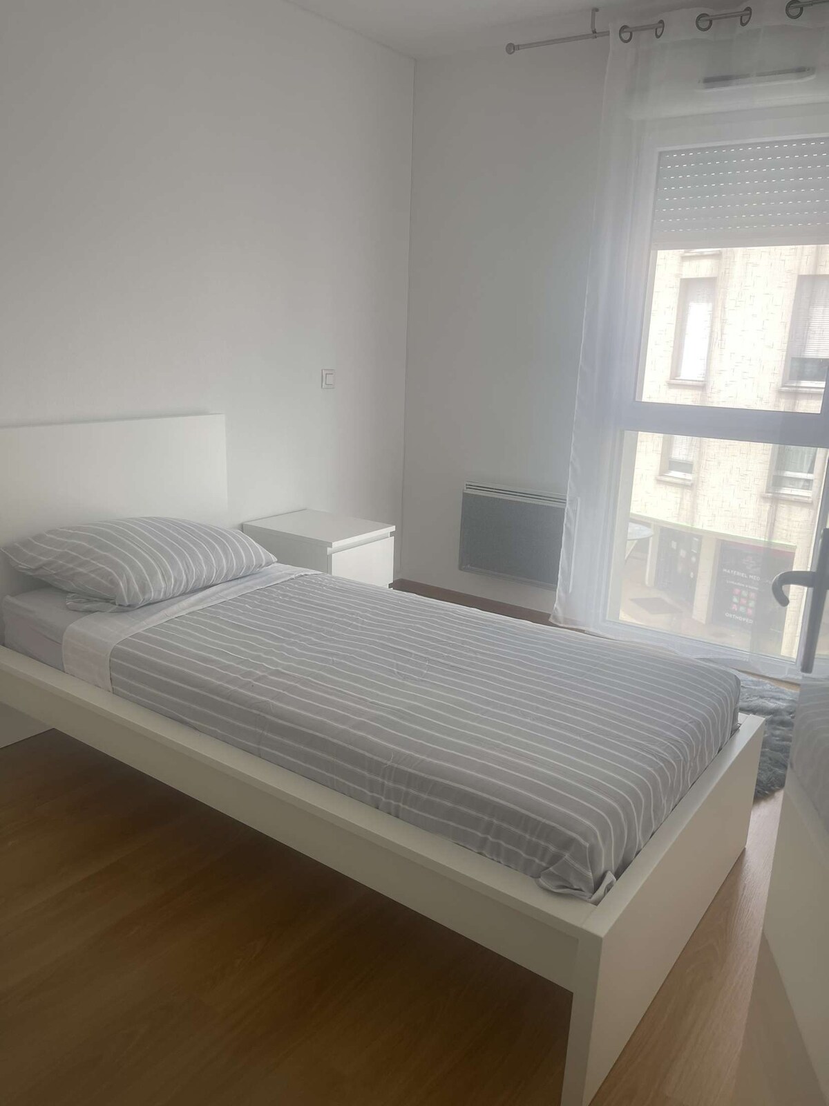 საძინებელი 1