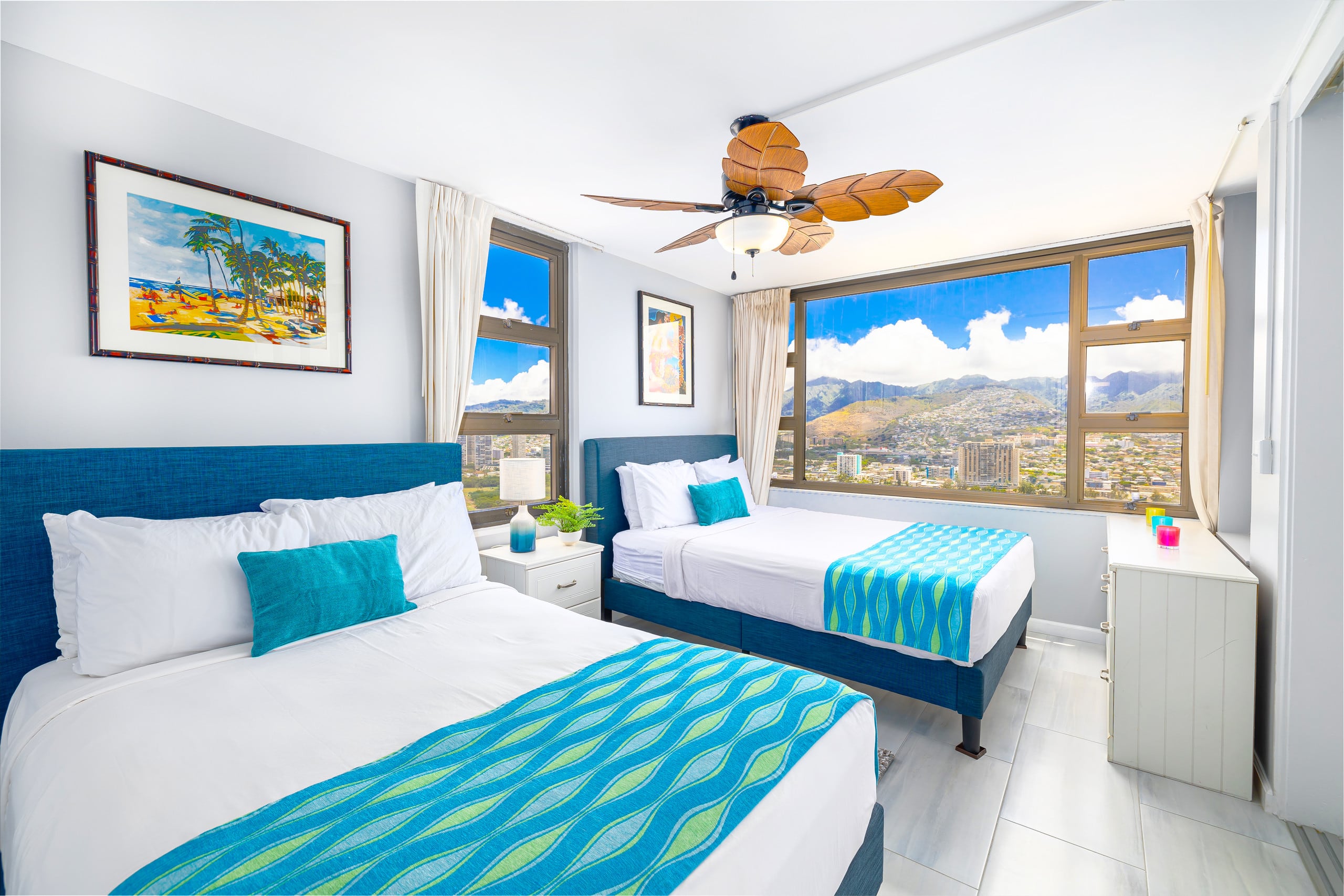 Condo in Honolulu · ★4.88 · 1 bedroom · 3 beds · 1 private bath - Image 1