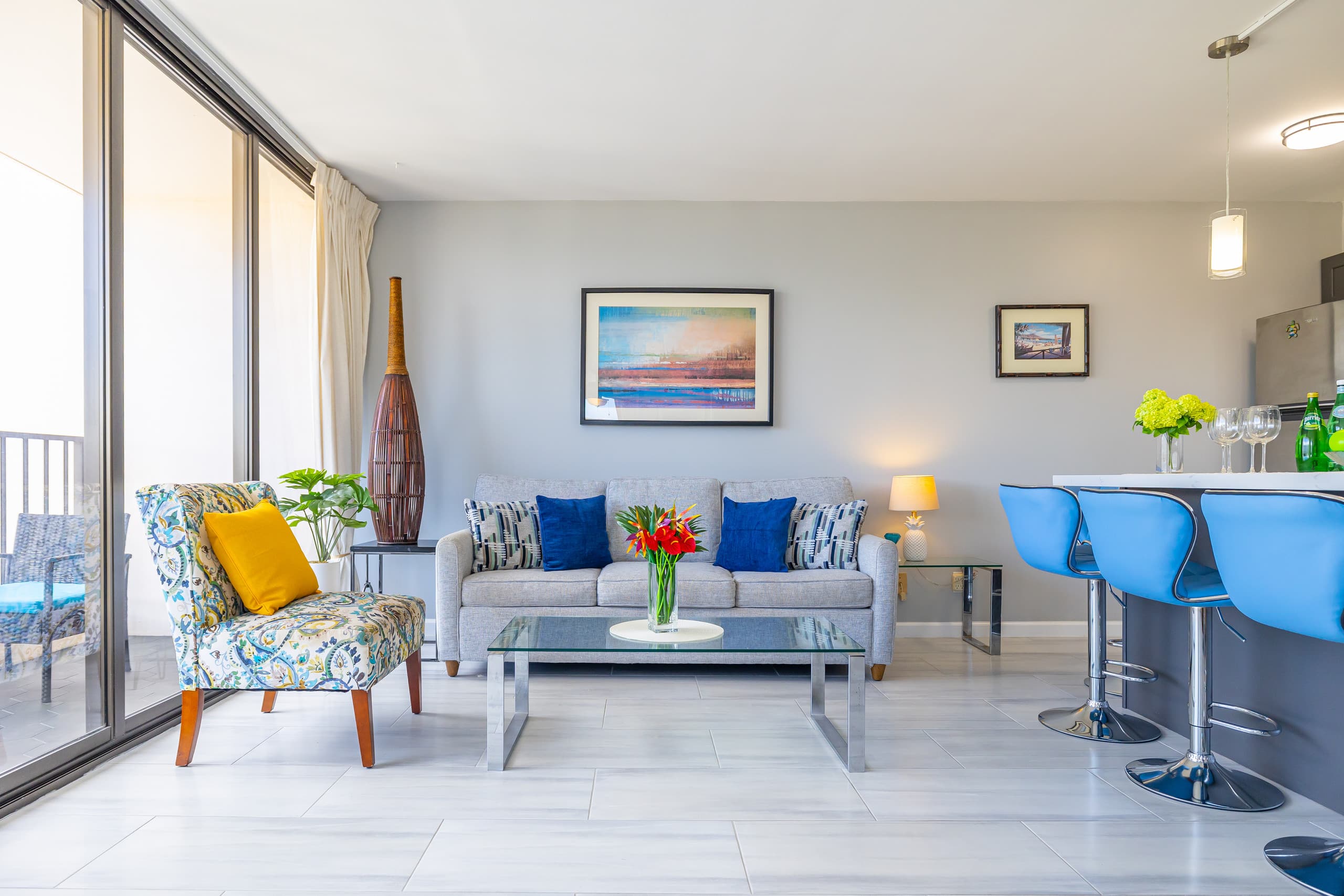 Condo in Honolulu · ★4.88 · 1 bedroom · 3 beds · 1 private bath - Image 4