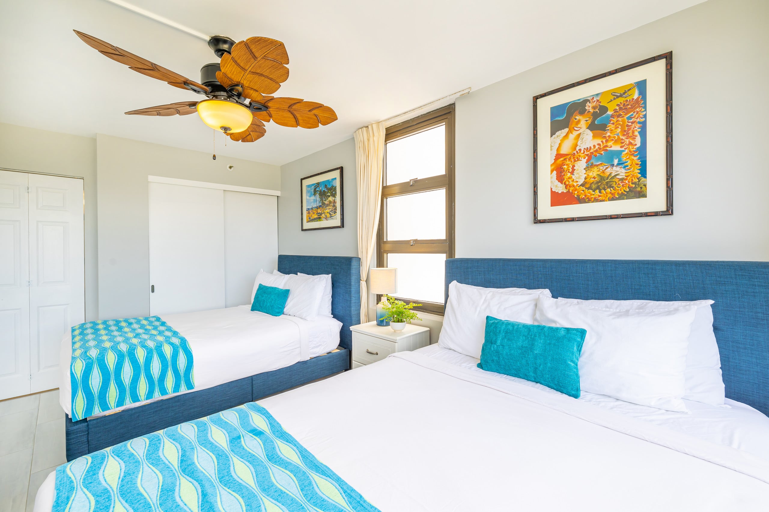 Condo in Honolulu · ★4.88 · 1 bedroom · 3 beds · 1 private bath - Image 16