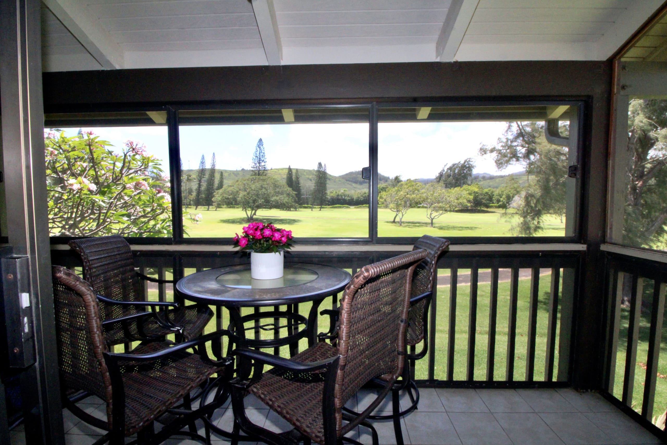 Happy Hawaiian Home - Image 7