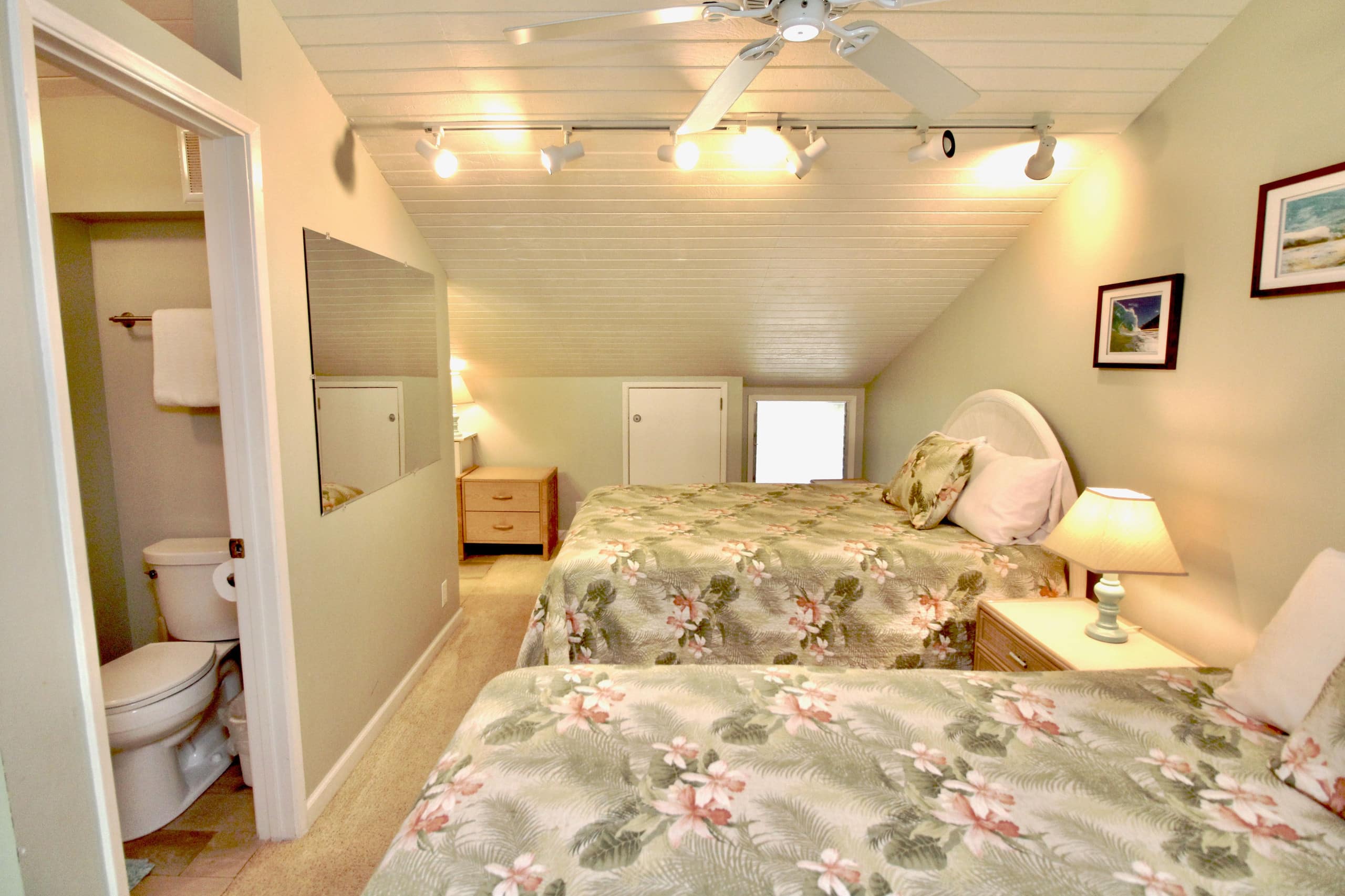 Happy Hawaiian Home - Image 17