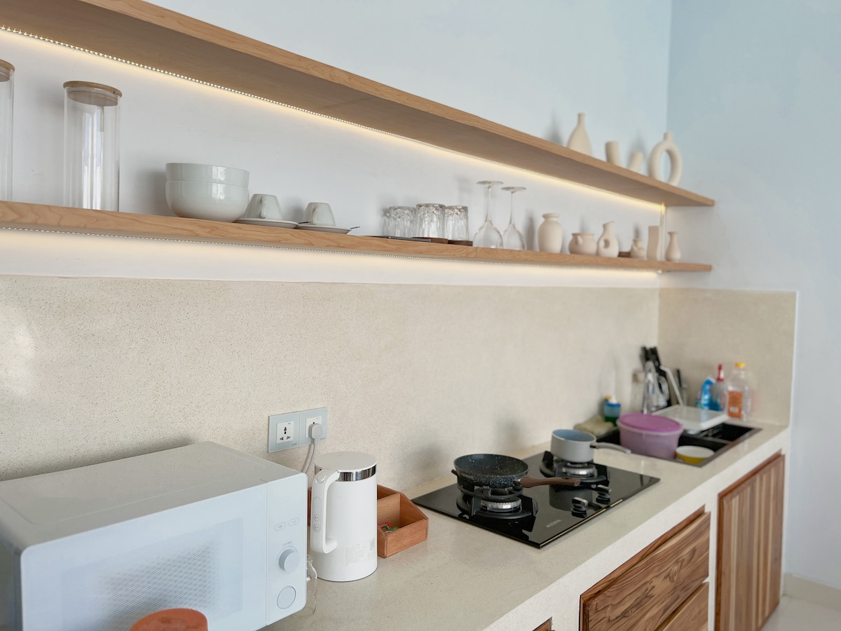 Gisela Villa Lovina : 1BR With Private Pool photo 11