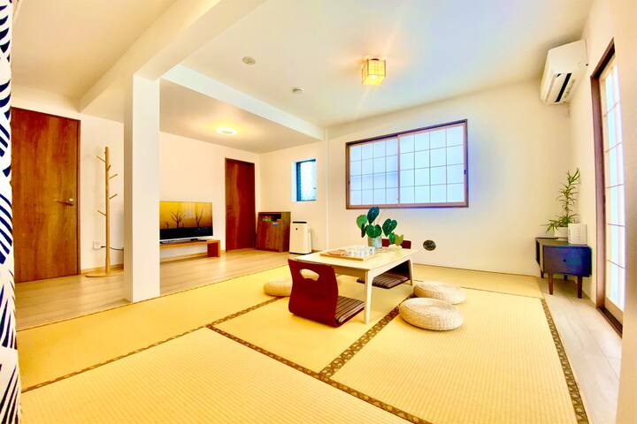 Skytree View｜Asakusa｜Spacious 10p｜3T2B｜Zen Home gallery image 3