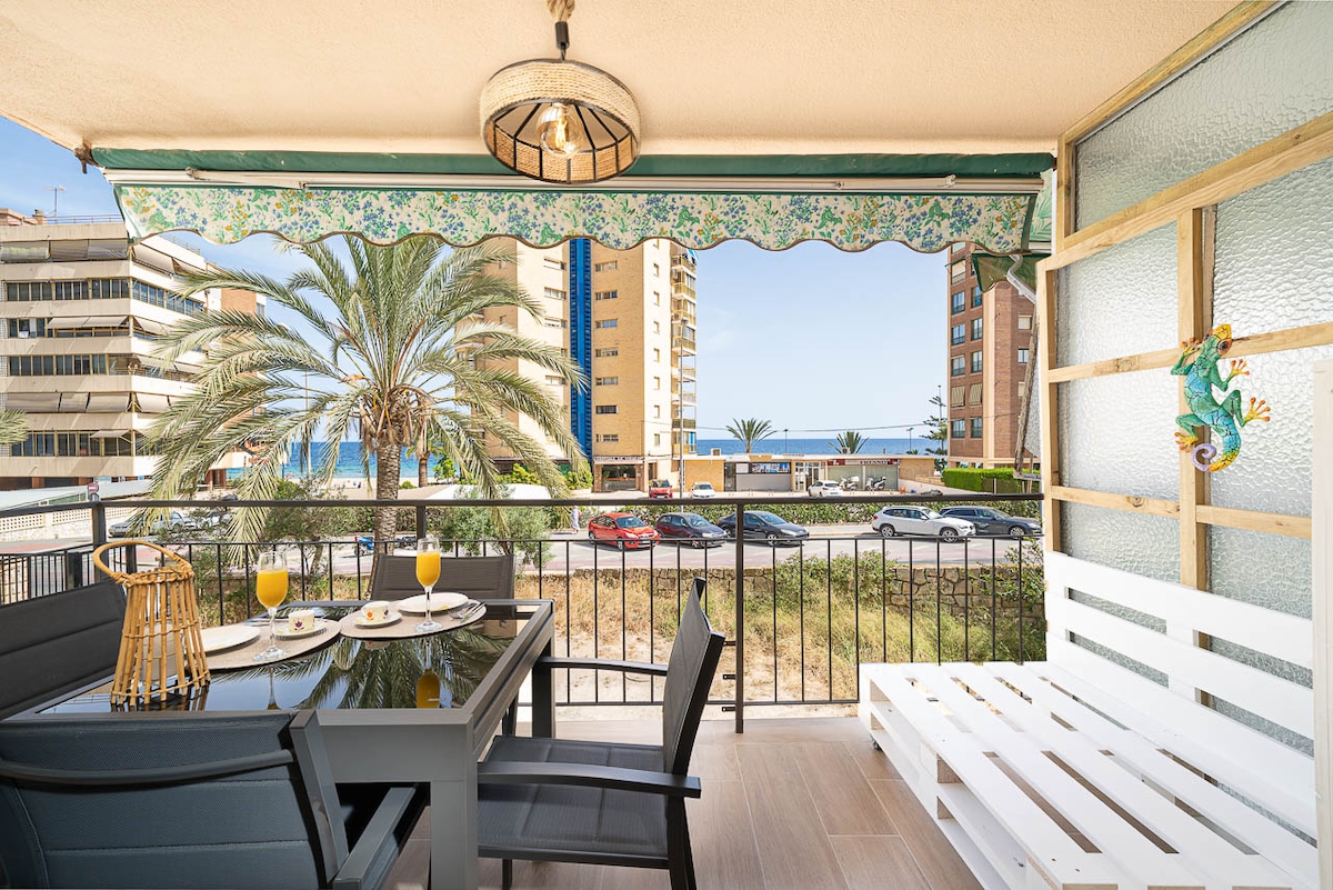 Successful Airbnb property: Altamira Sun and Benidorm Beach in Benidorm