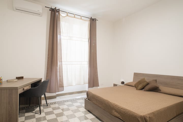 საძინებელი 2