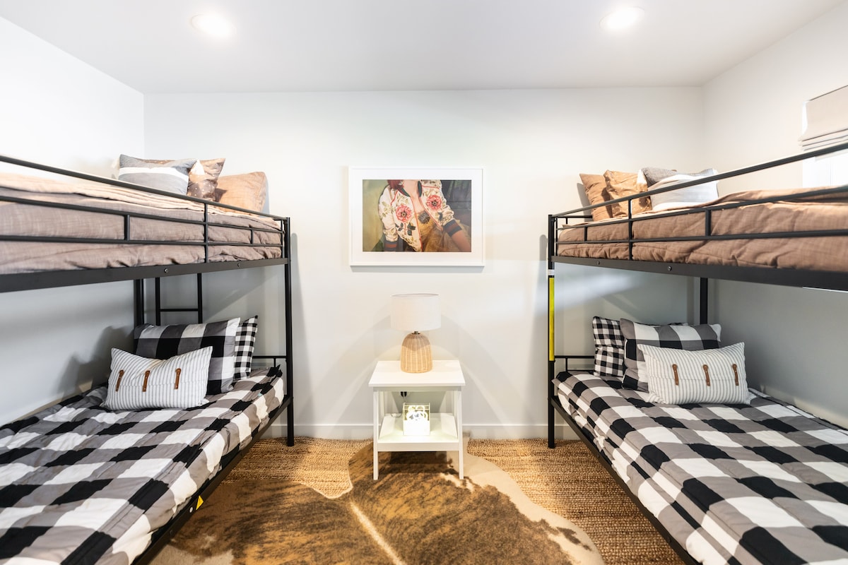 有趣的亚利桑那州装饰，全身镜   