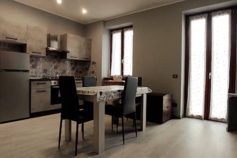 Turate Apartment7Fontane
National Identification Code (CIN) IT013227C2RA4EB3T5