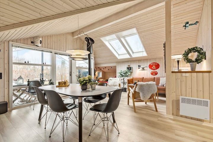 Sommerhus I Naturskønt Område - Danemark