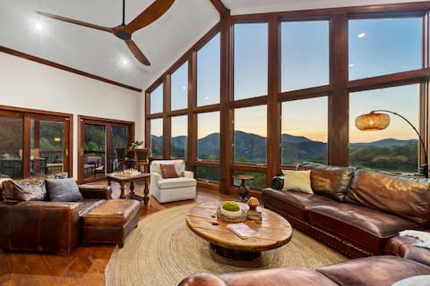 4230 sq/ft | Relaxing Mtn Escape | Theater Room