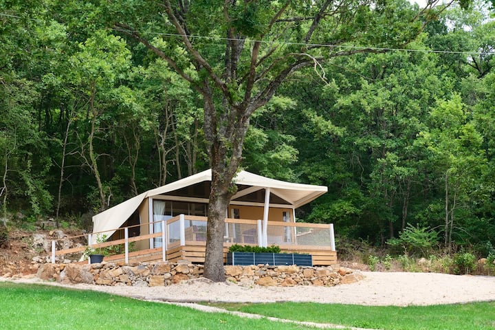 Campsite accommodation