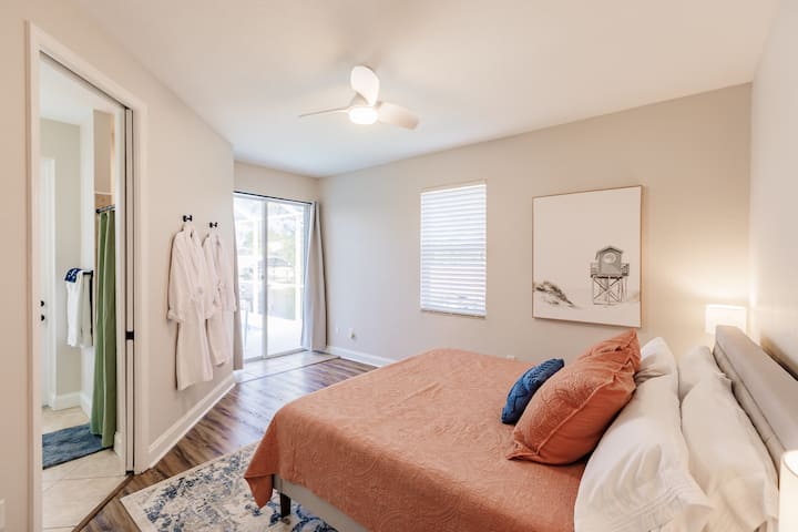 King bed suite