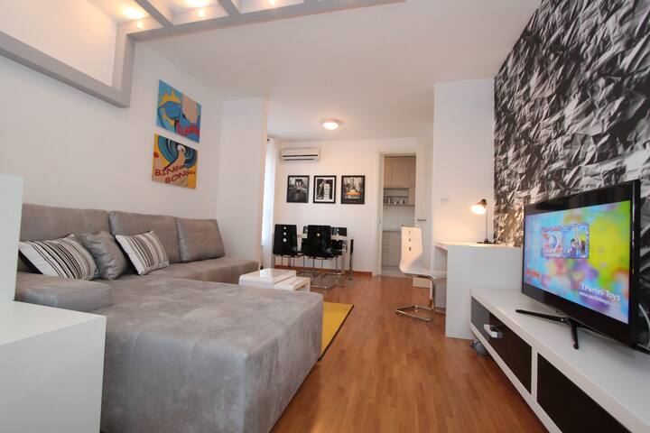 Stan Na Dan Doo managed Airbnb listing 1