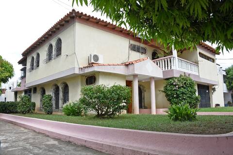 Casa particular. Alojamiento Completo. Valledupar