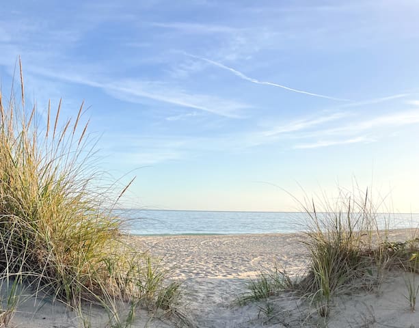 Surf House – Charlestown Beach gallery image 2